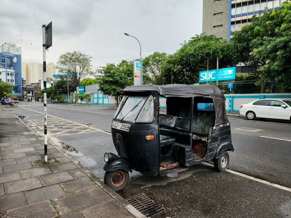Tuk-tuk for exploring Negombo restaurants and nightlife